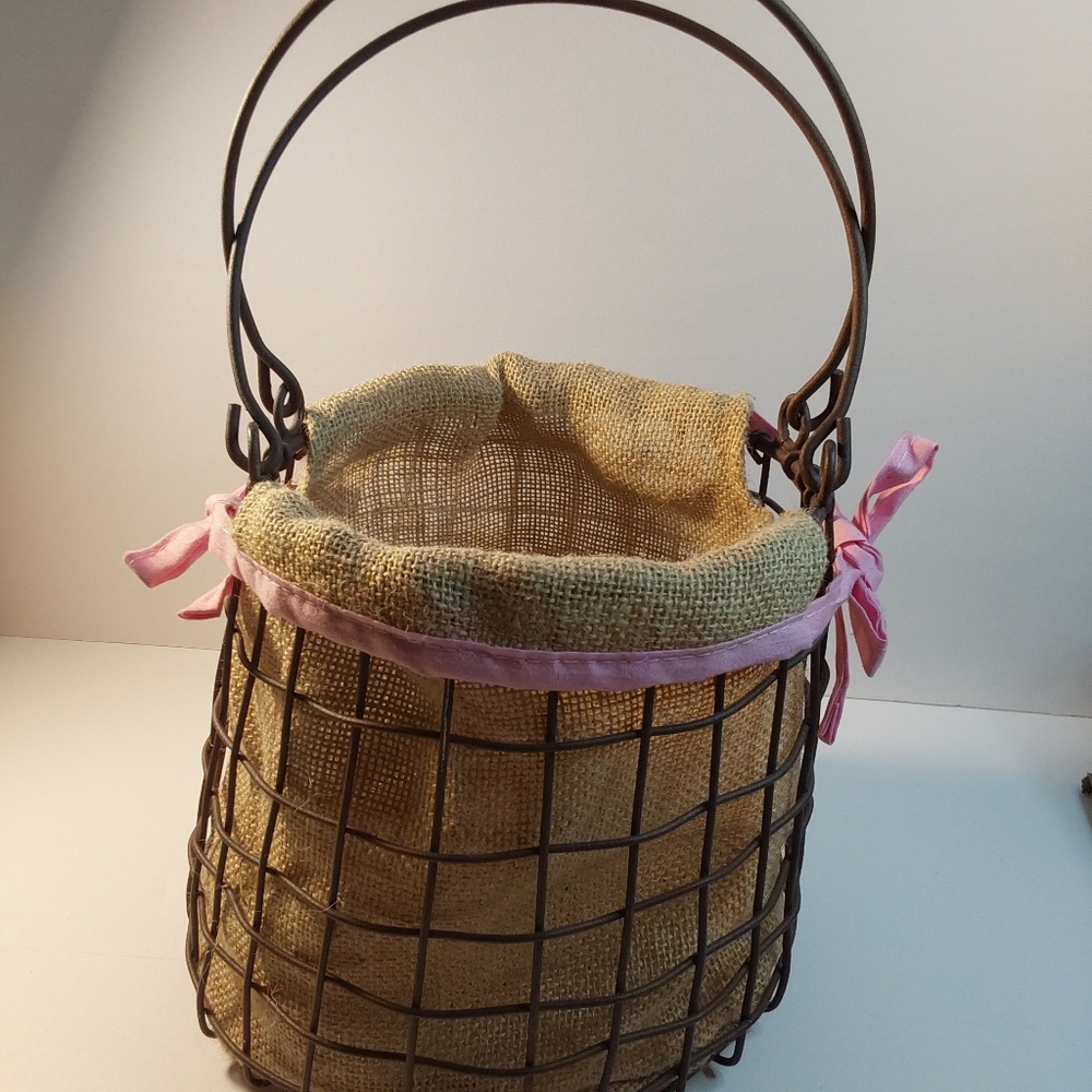 Wire Basket Burlap Lining - Picture 3 of 11